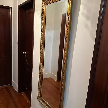 Principe Real - Casa De Quarto em Acomodações Particulares *