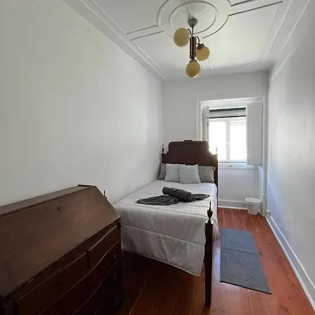 Principe Real - Casa De Quarto em Acomodações Particulares *
